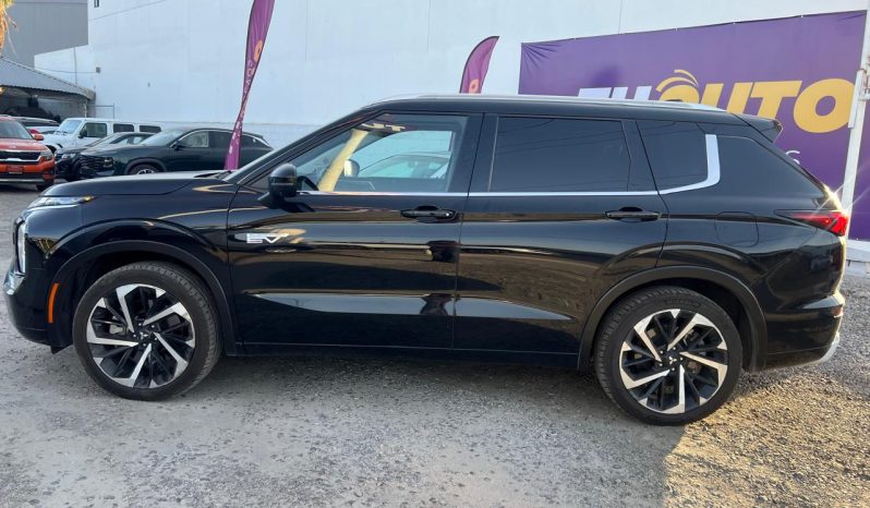 MITSUBISHI OUTLANDER PHEV LIMITED 2023