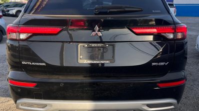 MITSUBISHI OUTLANDER PHEV LIMITED 2023