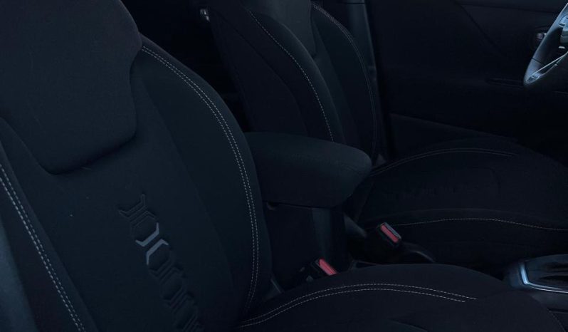 
								JEEP RENEGADE SPORT 2024 full									