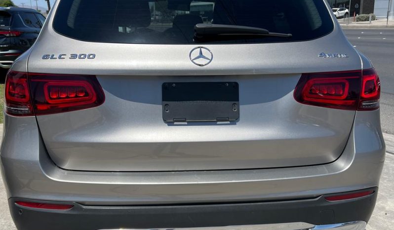 MERCEDES BENZ GLC 300 2022